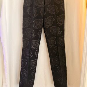 SOLD. 🖤Black Floral Patterned Pants🖤